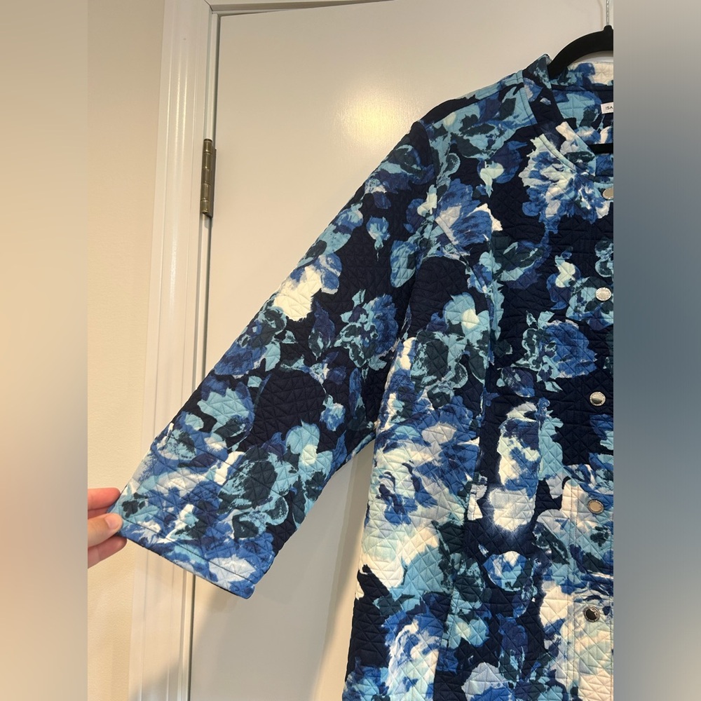 Isaac Mizrahi Watercolor Floral Jacket Blue Plus 2X Snap A305207 Women Pockets - Picture 11 of 11